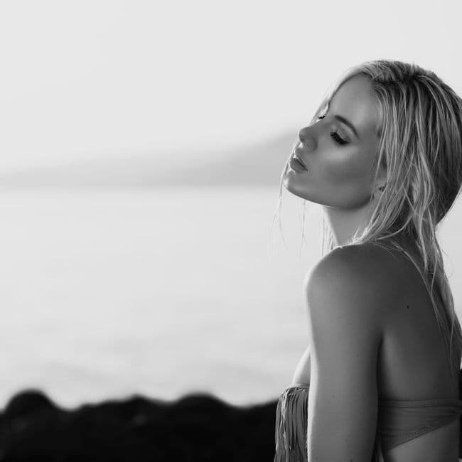 Natalie Gauvreau Photoshoot